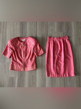 VTG Junnie Leigh Skirt Suit Set Coral Pink Gold Silk Women 8 Glam Elegant Retro